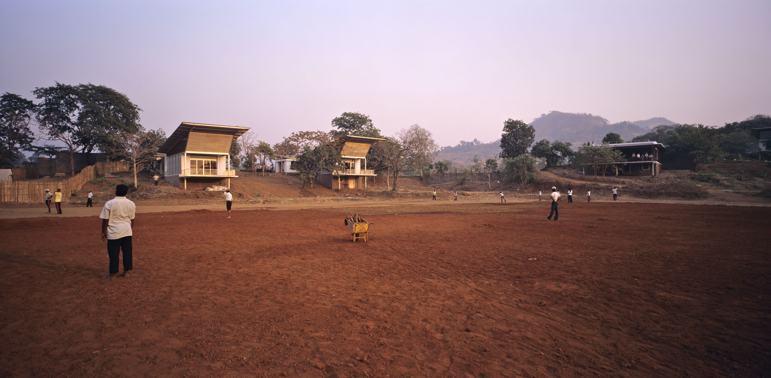 karjad magic bus center